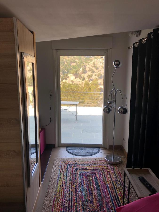 Bed and Breakfast Les Terrasses Des Anthenors Ensues-la-Redonne Esterno foto