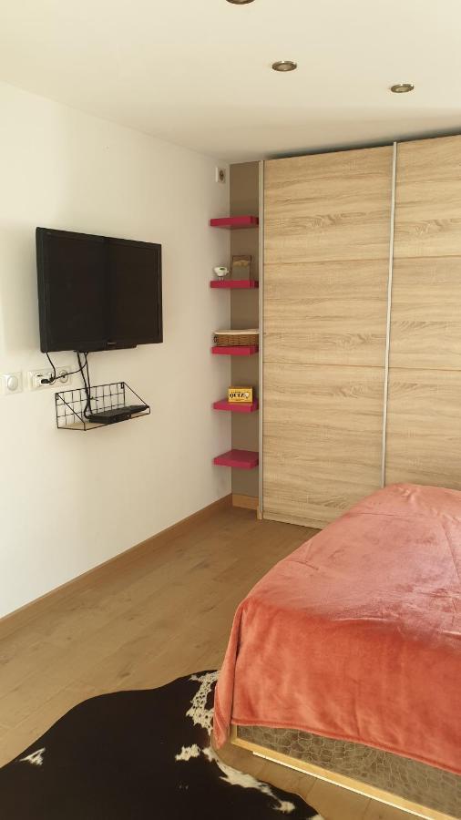 Bed and Breakfast Les Terrasses Des Anthenors Ensues-la-Redonne Esterno foto