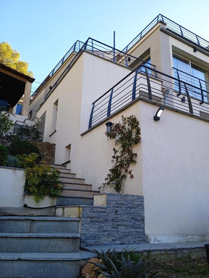 Bed and Breakfast Les Terrasses Des Anthenors Ensues-la-Redonne Esterno foto